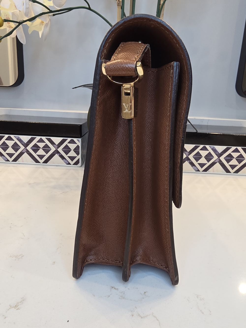 Louis Vuitton Monogram Canvas Crossbody Bag in Brown - Picture 3 of 15